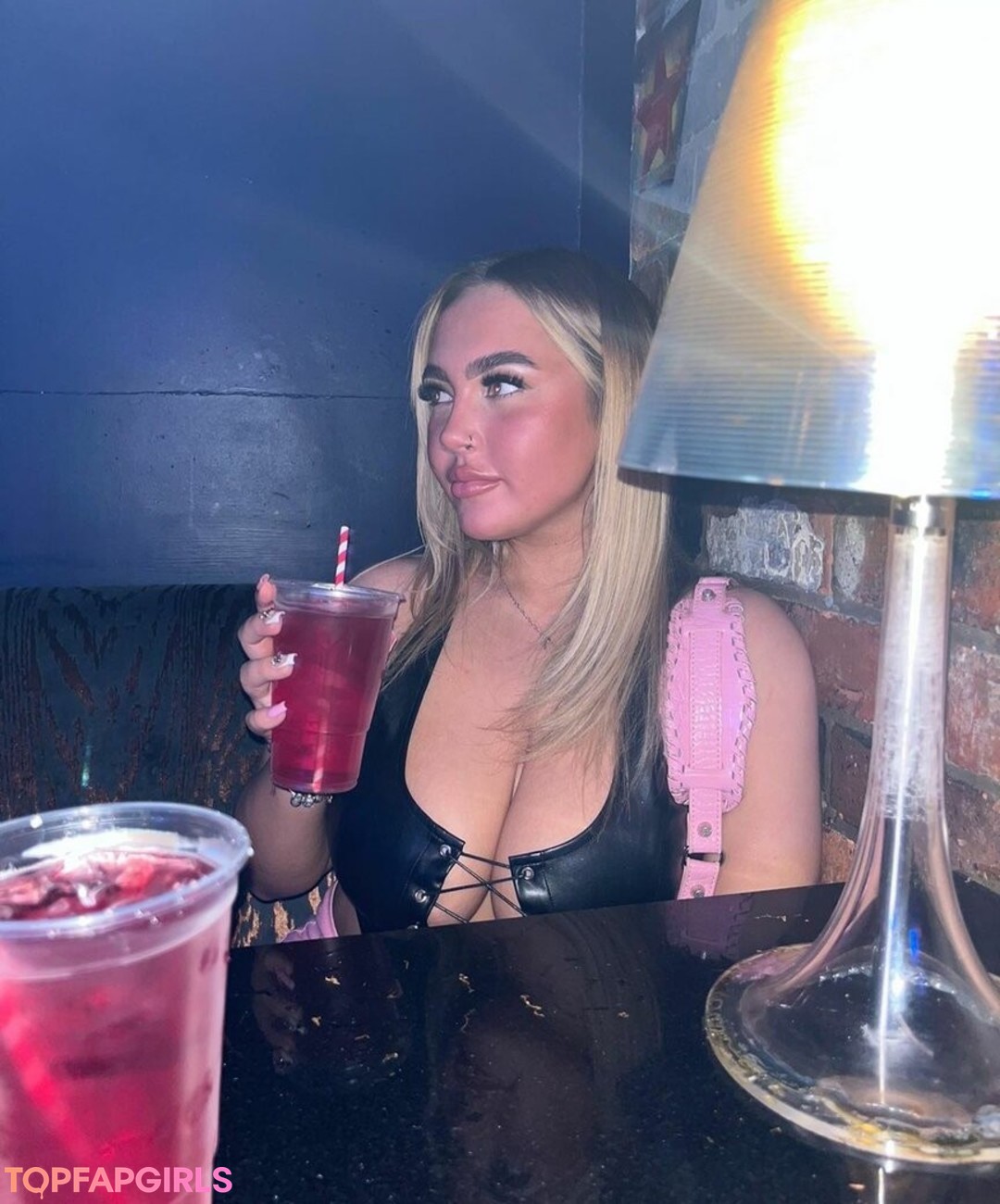 Foto desnuda filtrada de OnlyFans de Caoimheeee #82 Foto desnuda filtrada de OnlyFans de Caoimheeee #82