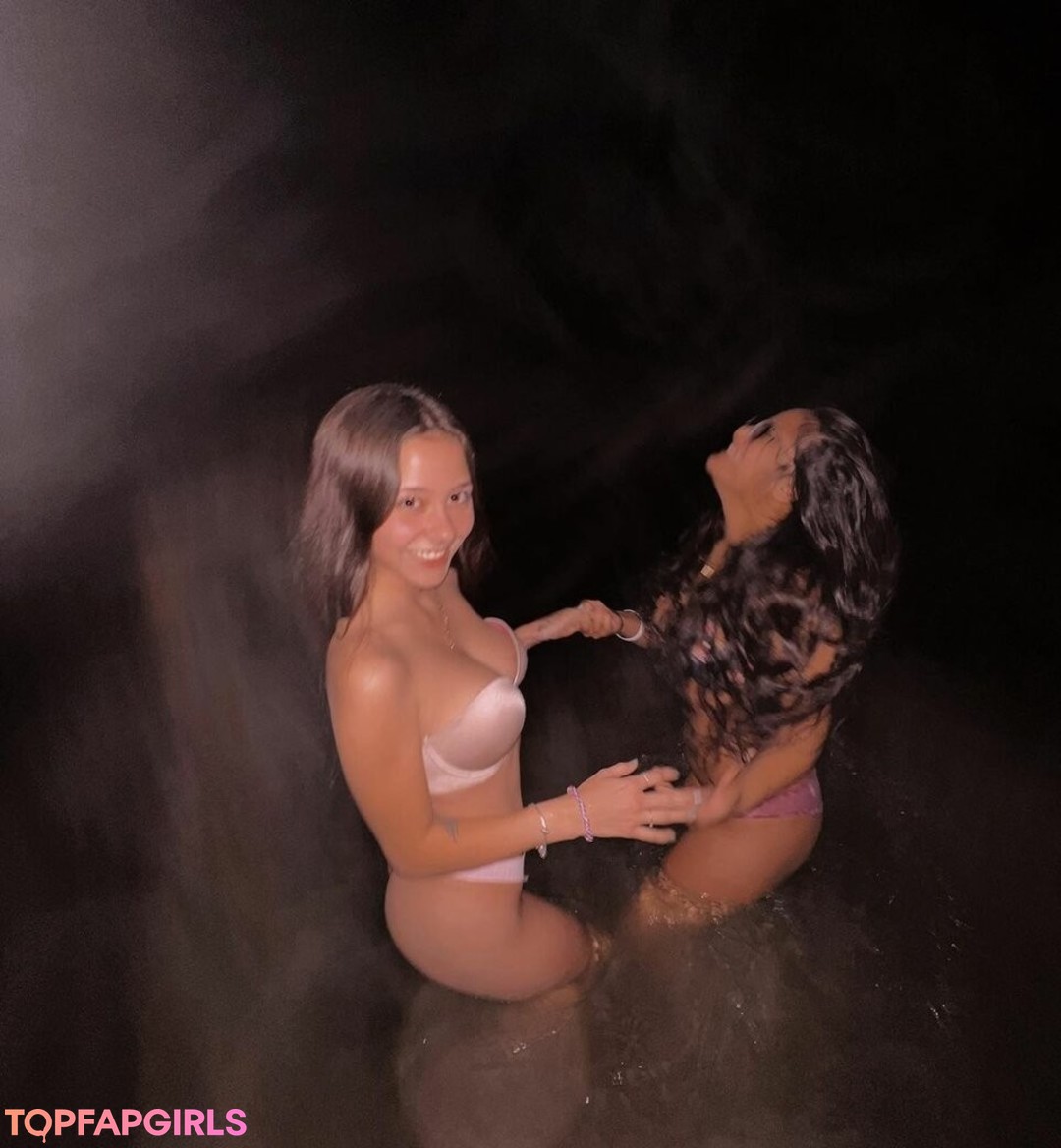 Foto desnuda filtrada de OnlyFans de Sydneyyscarberryy #28 Foto desnuda filtrada de OnlyFans de Sydneyyscarberryy #28