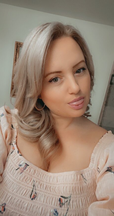 Foto desnuda filtrada de OnlyFans de Wild Flower