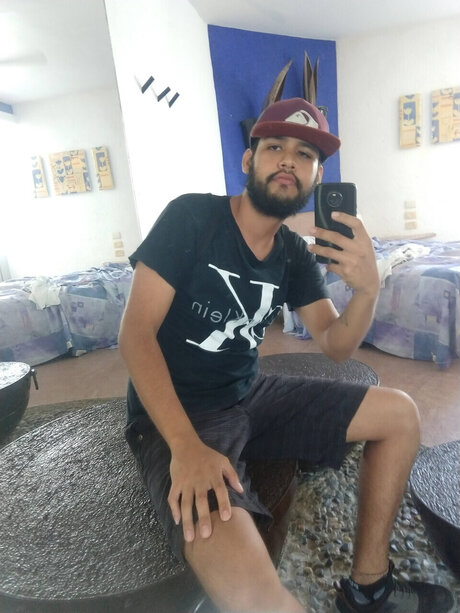Foto desnuda filtrada de OnlyFans de Macho Preador