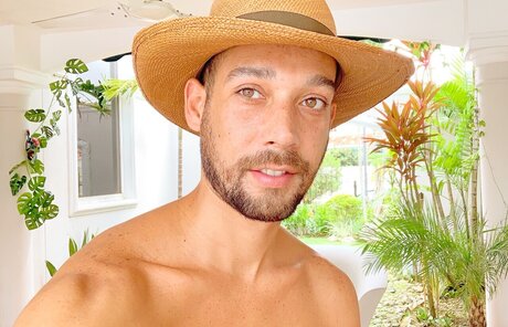 Foto desnuda filtrada de OnlyFans de Miguel Ismael