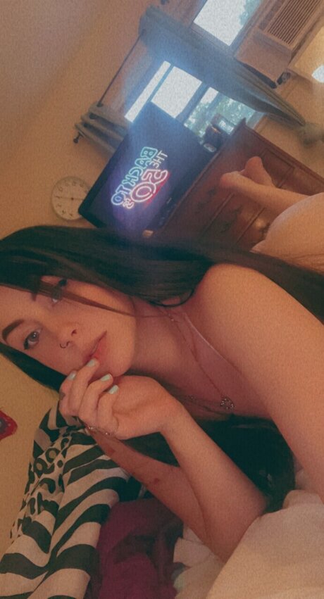 Foto desnuda filtrada de OnlyFans de Autumn  Austin