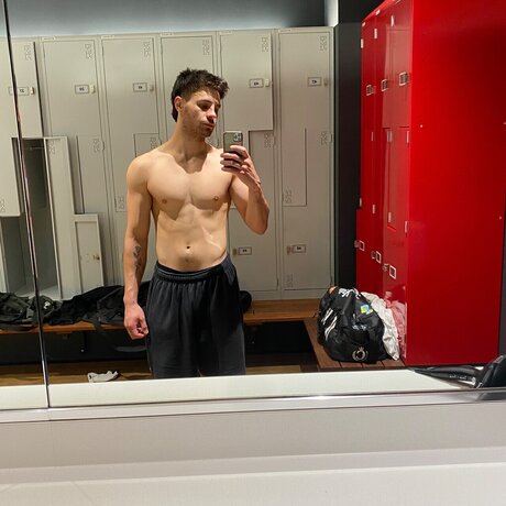 Foto desnuda filtrada de OnlyFans de Daniel
