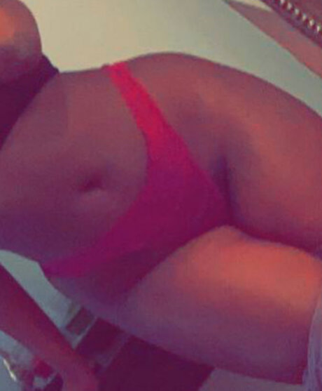 Foto desnuda filtrada de OnlyFans de Phoebe Totto