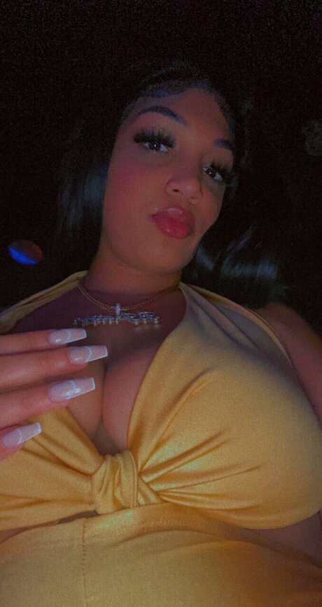 Foto desnuda filtrada de OnlyFans de Bprettyyy