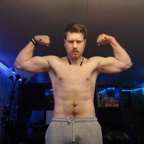 Foto desnuda filtrada de OnlyFans de Cronussn95