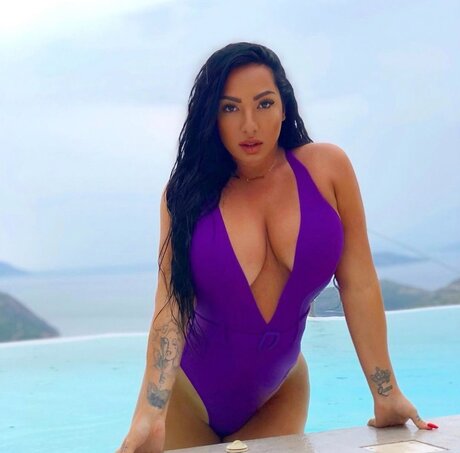 Foto desnuda filtrada de OnlyFans de Jessica Diamond 