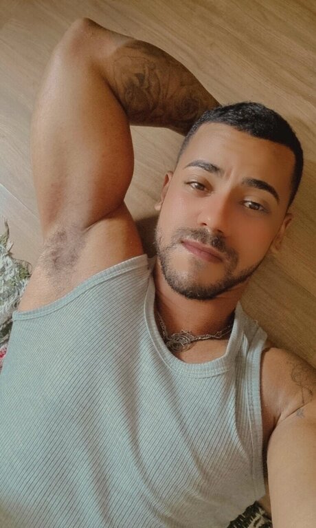 Foto desnuda filtrada de OnlyFans de Luiz Adriano