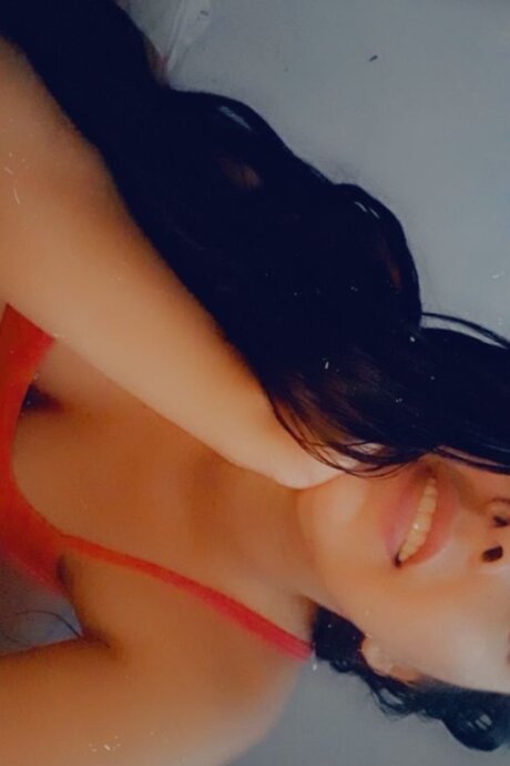 Foto desnuda filtrada de OnlyFans de Dania