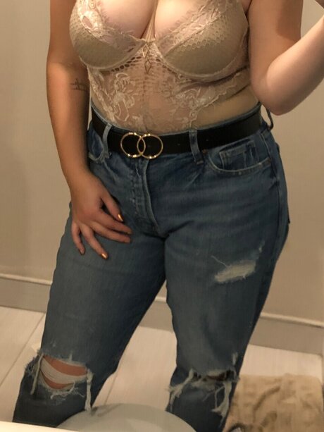 Foto desnuda filtrada de OnlyFans de Kathia