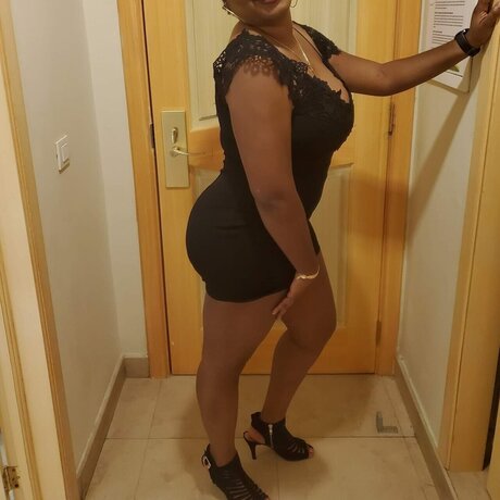 Foto desnuda filtrada de OnlyFans de Miah