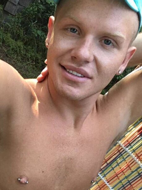 Foto desnuda filtrada de OnlyFans de Elijah Dawson