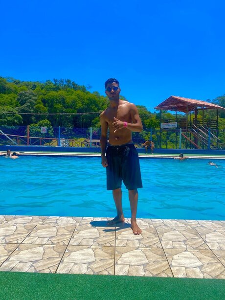 Foto desnuda filtrada de OnlyFans de Jeferson