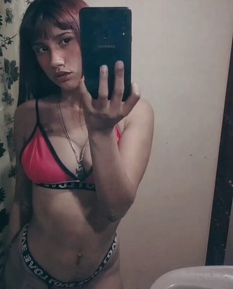 Foto desnuda filtrada de OnlyFans de Gatitaa Salvaje