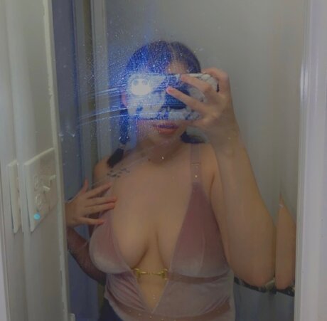 Foto desnuda filtrada de OnlyFans de Hayley