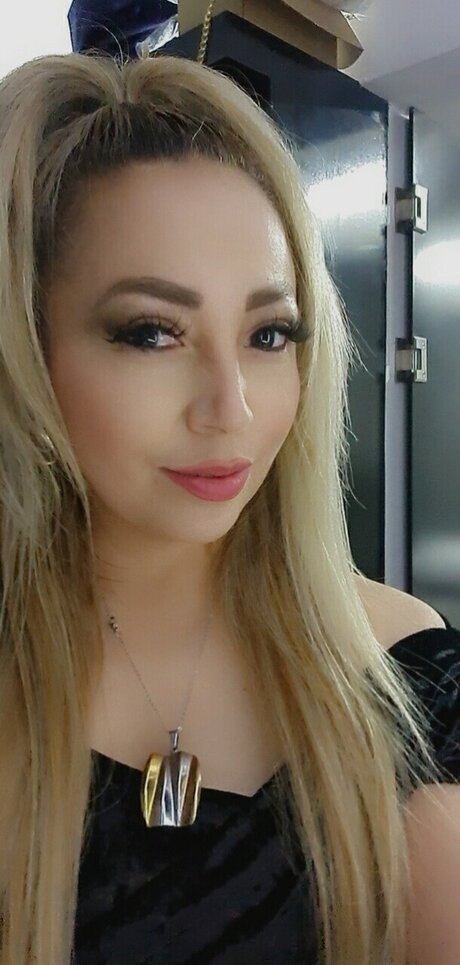 Foto desnuda filtrada de OnlyFans de Enfa