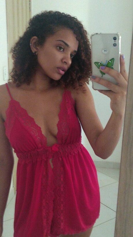 Foto desnuda filtrada de OnlyFans de Larissa Teixeira