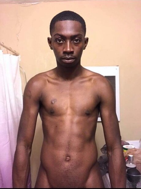 Foto desnuda filtrada de OnlyFans de Brandon 