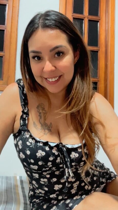 Foto desnuda filtrada de OnlyFans de Luciana Santos