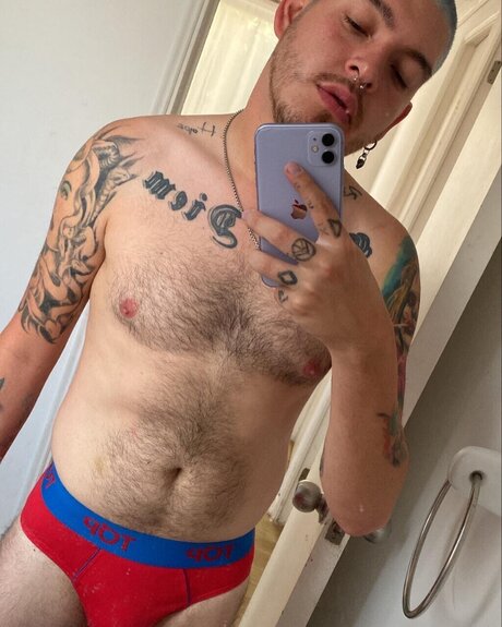 Foto desnuda filtrada de OnlyFans de Calamarsh