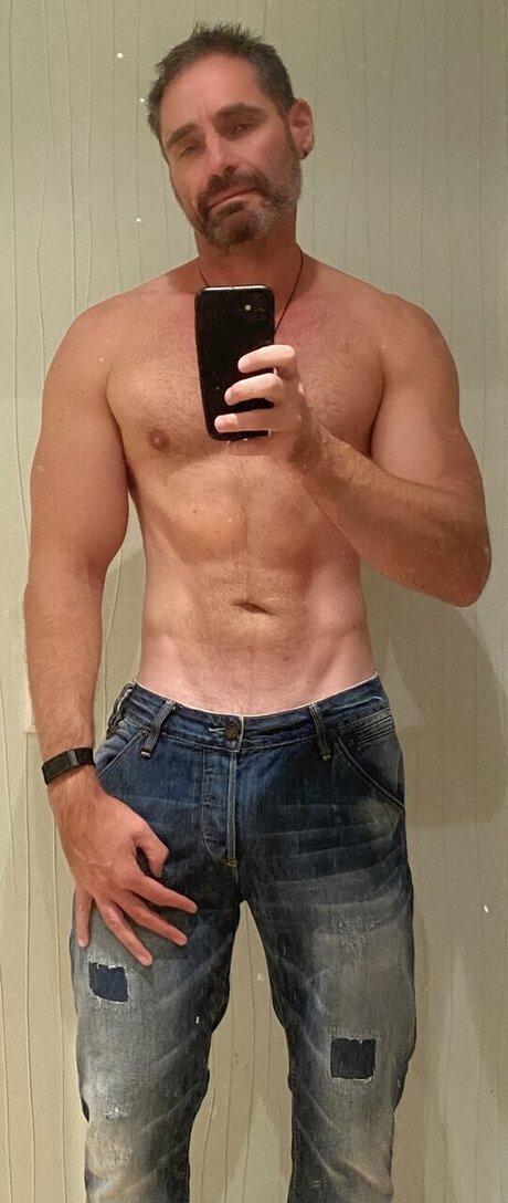 Foto desnuda filtrada de OnlyFans de U2240695