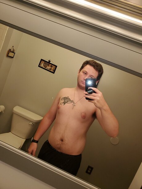 Foto desnuda filtrada de OnlyFans de Garrett Bertke