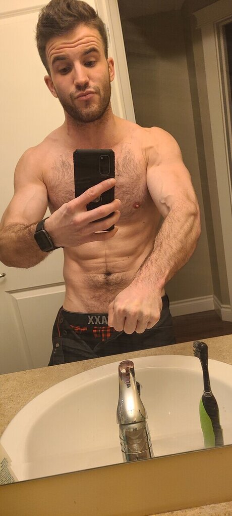 Foto desnuda filtrada de OnlyFans de Dildodylan