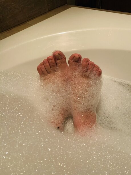 Foto desnuda filtrada de OnlyFans de Salys Feets 
