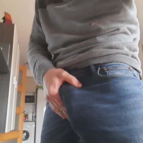 Foto desnuda filtrada de OnlyFans de Tuvecinodelcuarto
