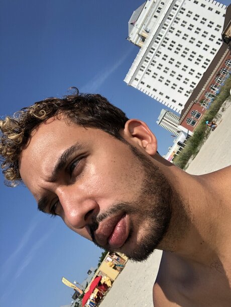 Foto desnuda filtrada de OnlyFans de Ag
