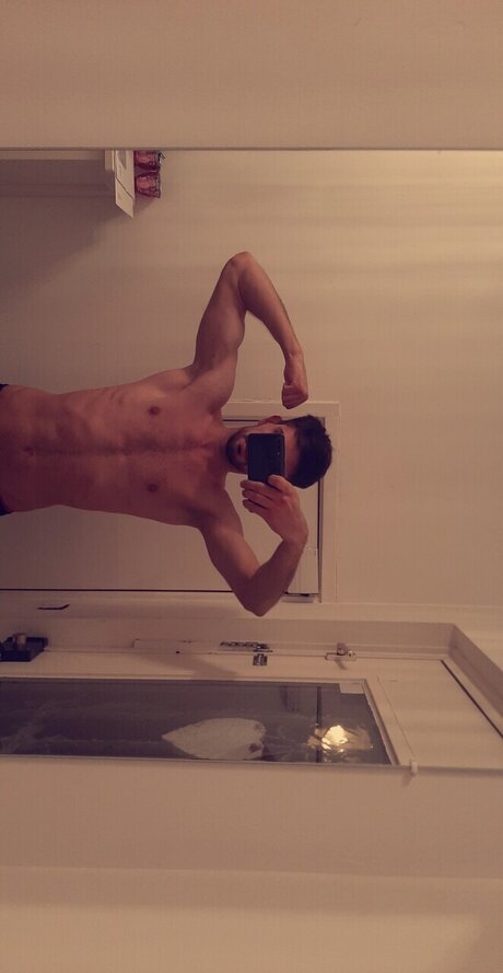 Foto desnuda filtrada de OnlyFans de Marian