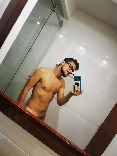 Foto desnuda filtrada de OnlyFans de Nicoram