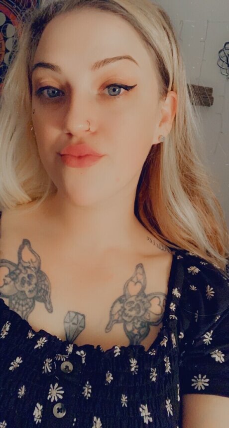 Foto desnuda filtrada de OnlyFans de Envyme