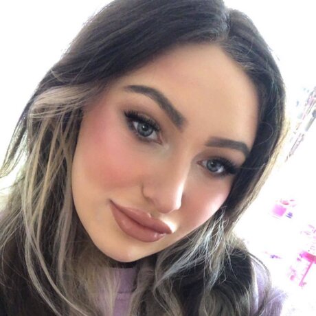 Foto desnuda filtrada de OnlyFans de Cait