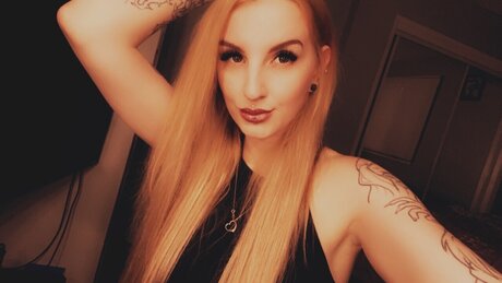 Foto desnuda filtrada de OnlyFans de Toxiiccbarbiee