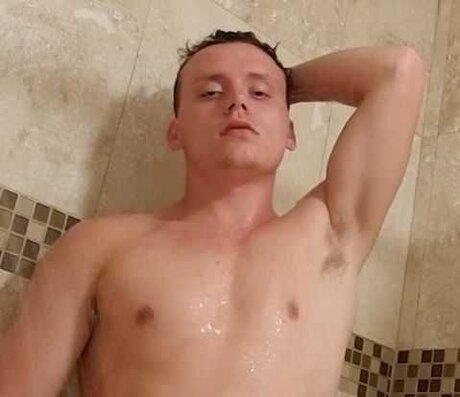 Foto desnuda filtrada de OnlyFans de Deviantpup
