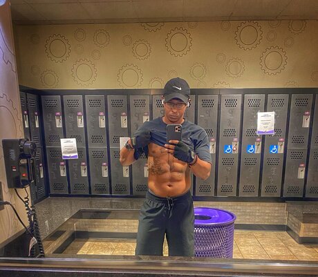 Foto desnuda filtrada de OnlyFans de Devante Smithcowsette