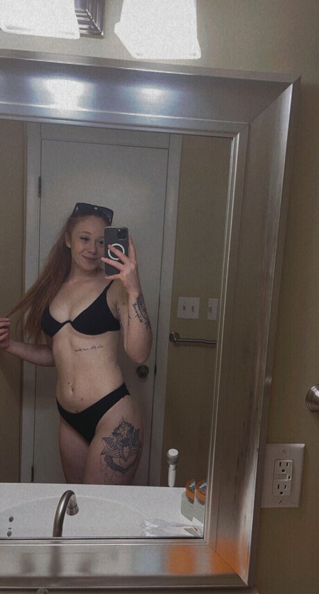 Foto desnuda filtrada de OnlyFans de Kayla