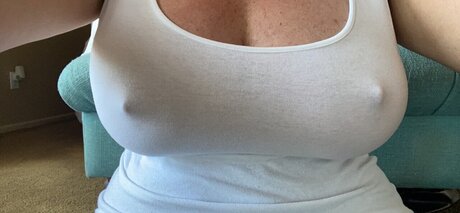 Foto desnuda filtrada de OnlyFans de Teddy