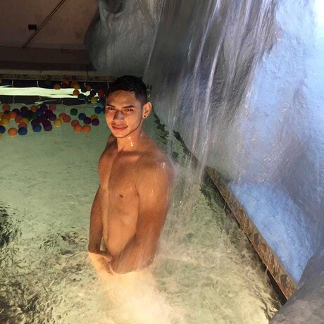Foto desnuda filtrada de OnlyFans de Savid
