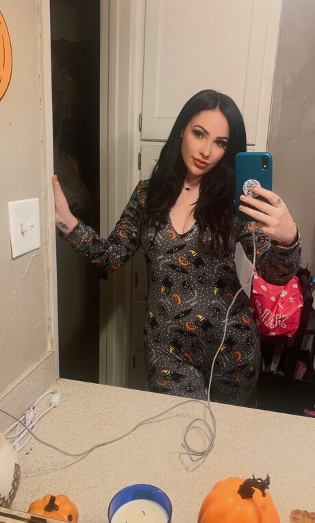Foto desnuda filtrada de OnlyFans de Trinity