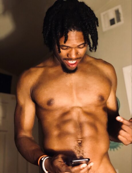 Foto desnuda filtrada de OnlyFans de Scoop