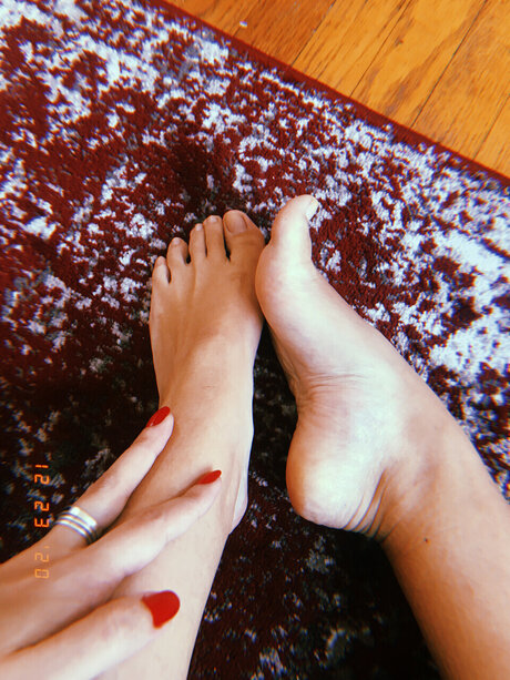 Foto desnuda filtrada de OnlyFans de Favfeet21