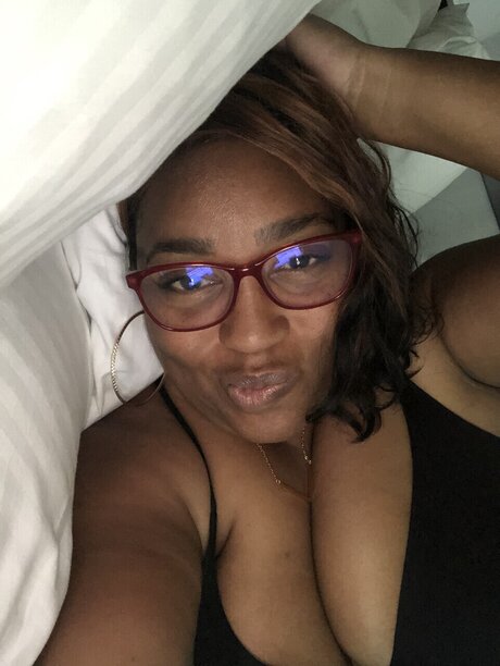 Foto desnuda filtrada de OnlyFans de Ellevee Goss
