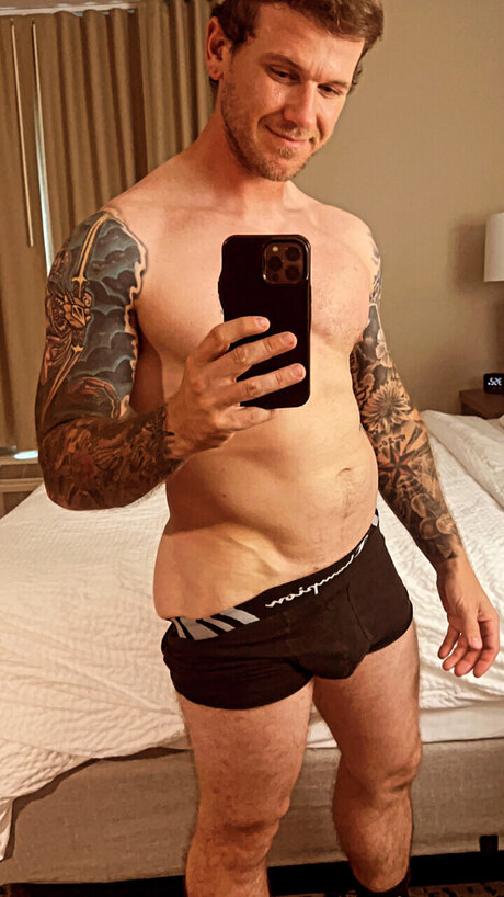 Foto desnuda filtrada de OnlyFans de Countrybobby20