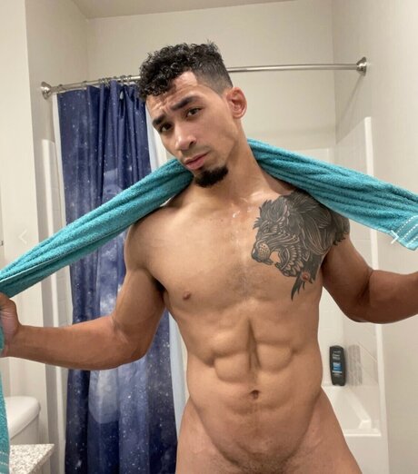 Foto desnuda filtrada de OnlyFans de Curious G