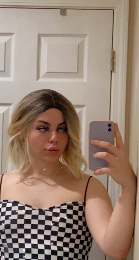 Foto desnuda filtrada de OnlyFans de Athena Grey