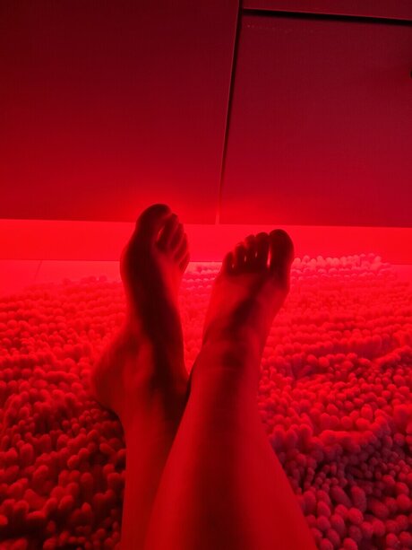 Foto desnuda filtrada de OnlyFans de Lovemyfeet