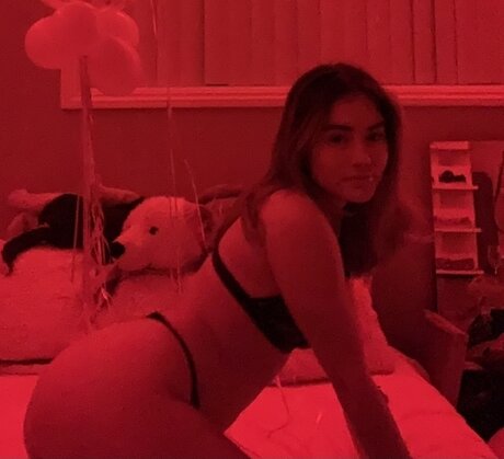 Foto desnuda filtrada de OnlyFans de Little Devil