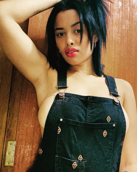 Foto desnuda filtrada de OnlyFans de Aghata